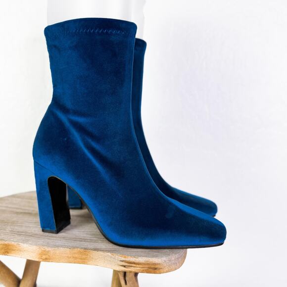 Steve Madden Whimsigoth Goth Velvet Vinka Square Toe Ankle Boots Blue Sz 10 NEW - Picture 10 of 10